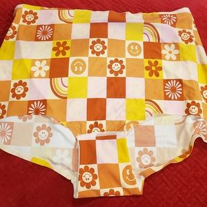 Cheek Boss boy short high waist nwt